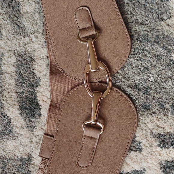Faux Leather Braided Stretch Belt Women's Small Medium - Picture 2 of 16